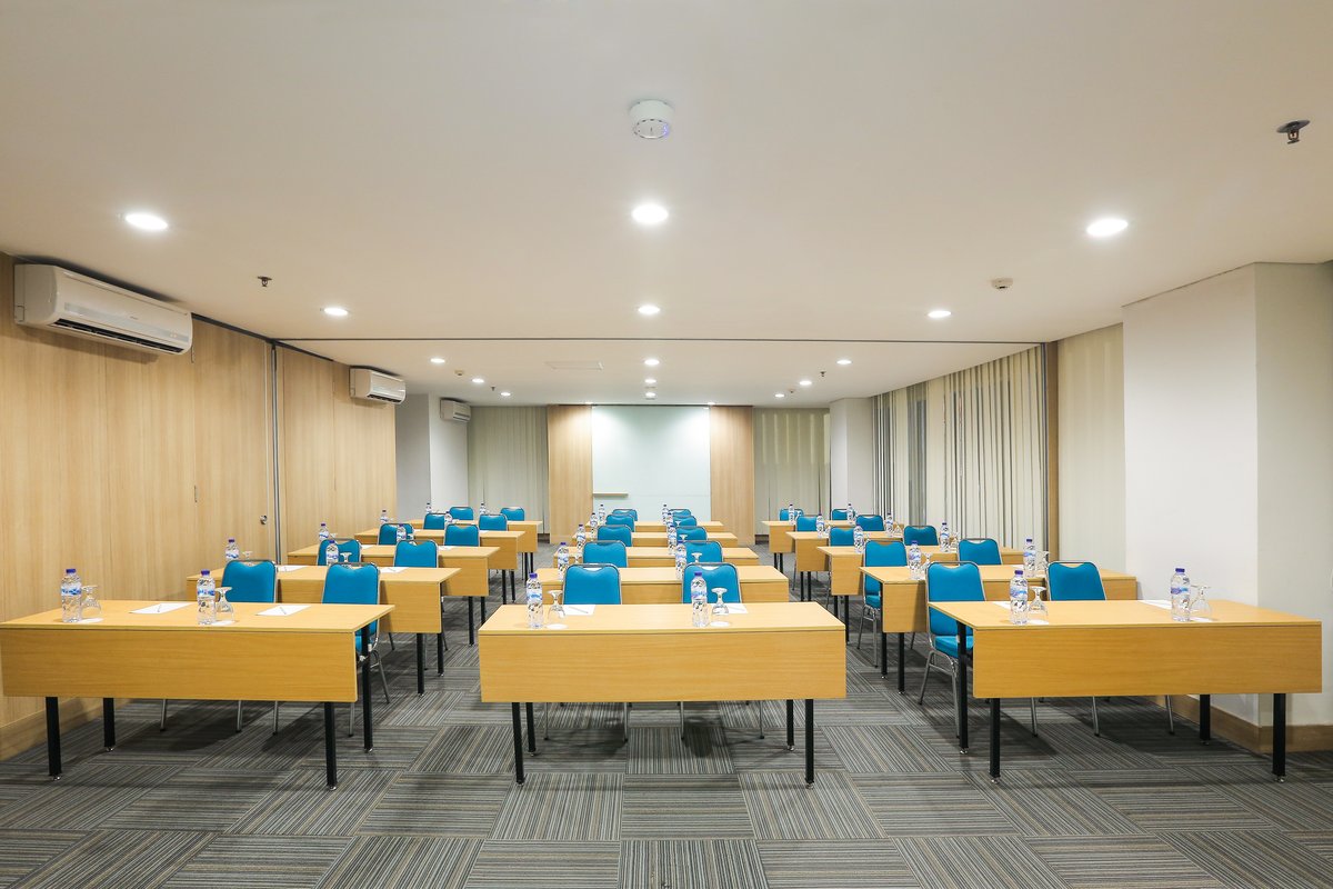 Citradream Cirebon - Meeting Room (1)